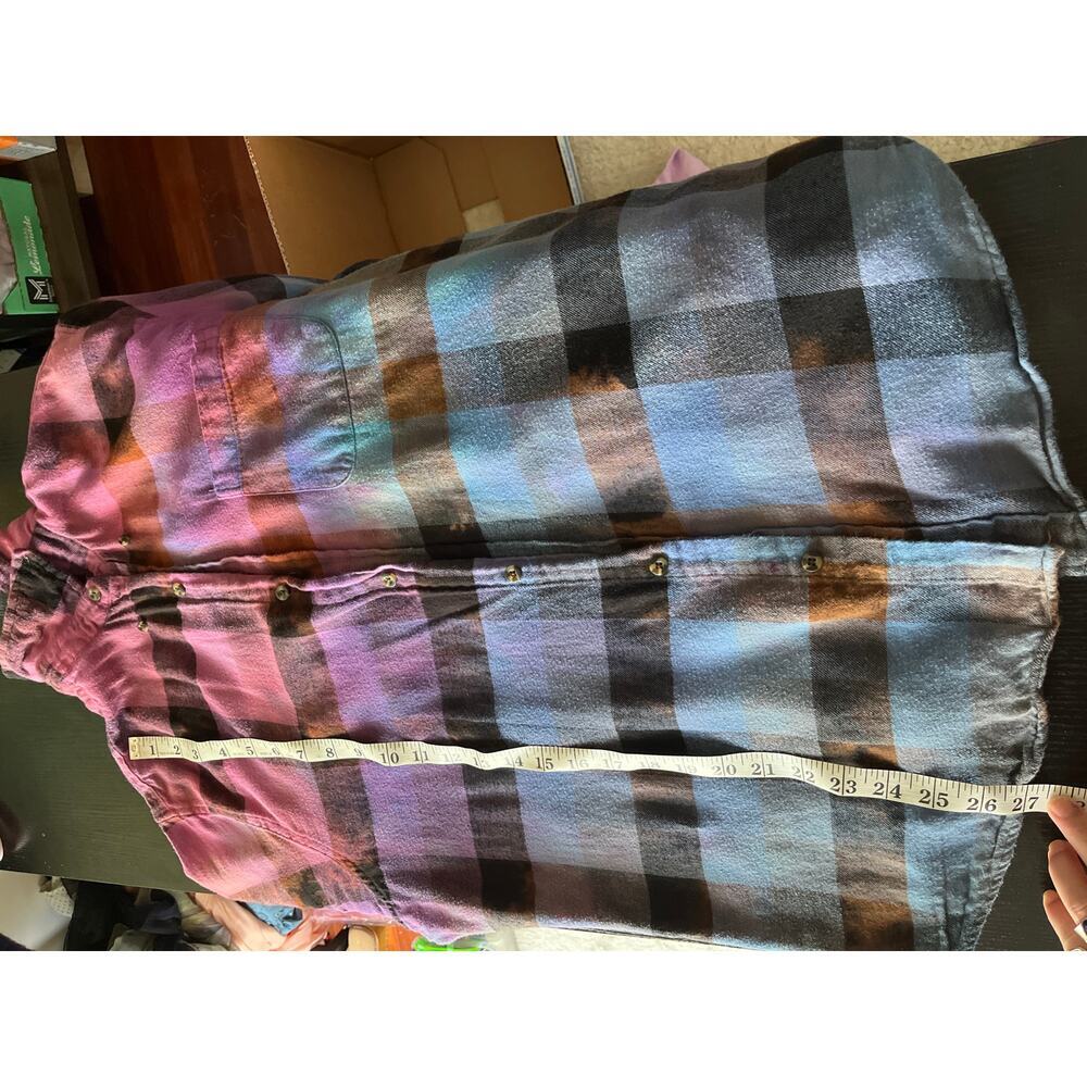Reworked/Upcycled flannel shirt - Picture 6 of 7